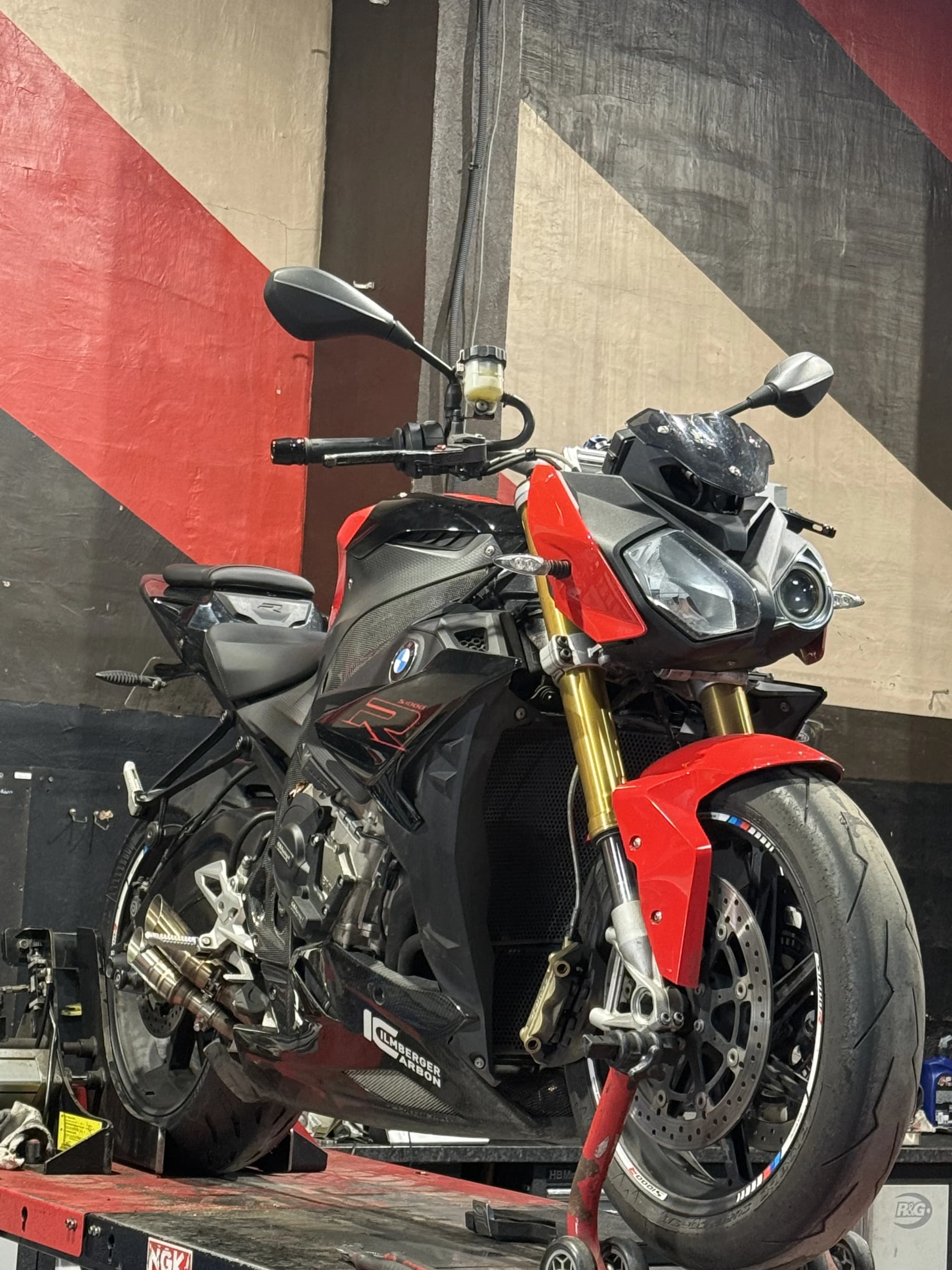 BMW Motorrad S 1000 R