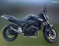 Suzuki Gsr 600